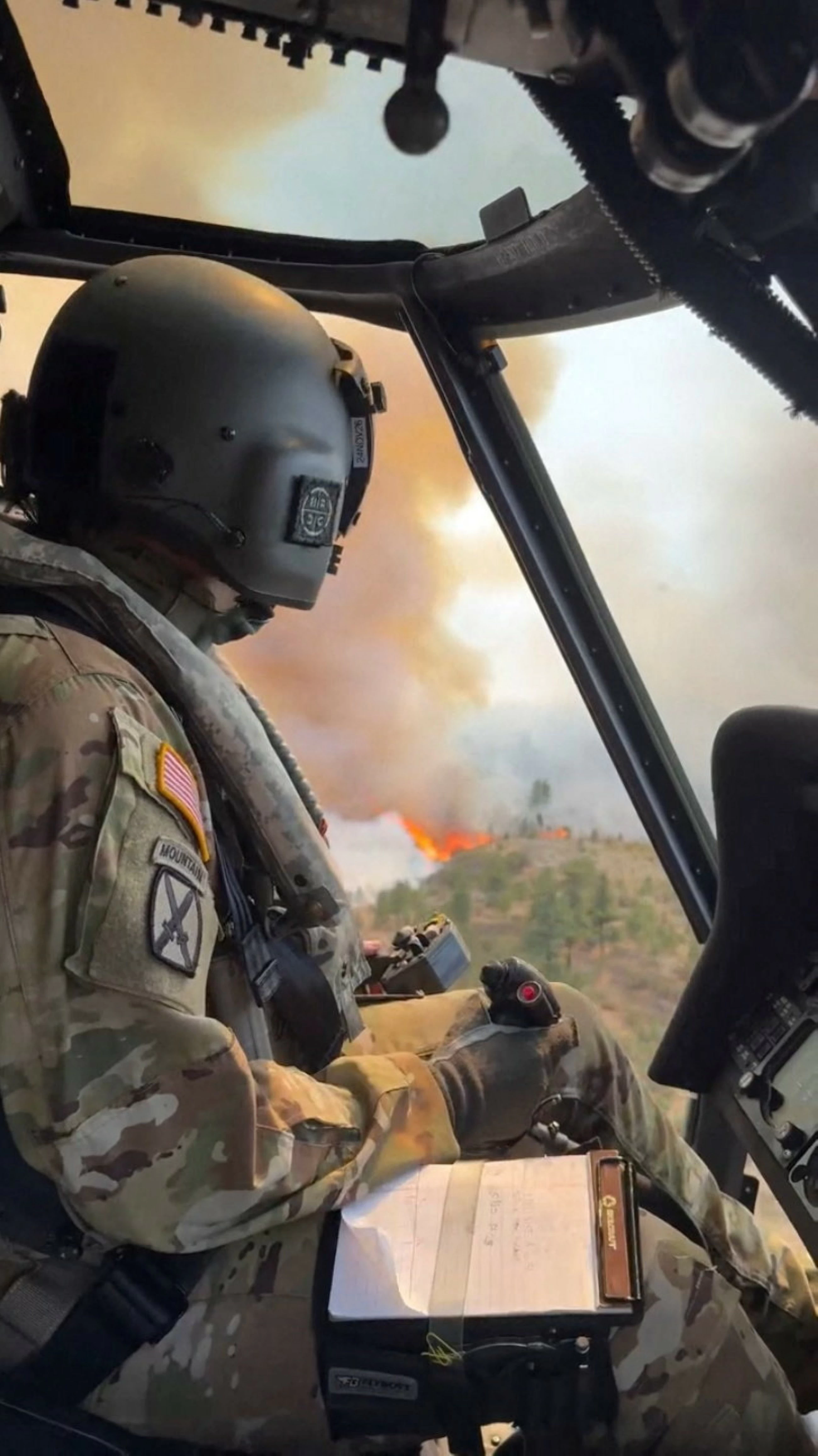 Tens of thousands ordered to evacuate in Nevada as wildfire nears Reno in western US