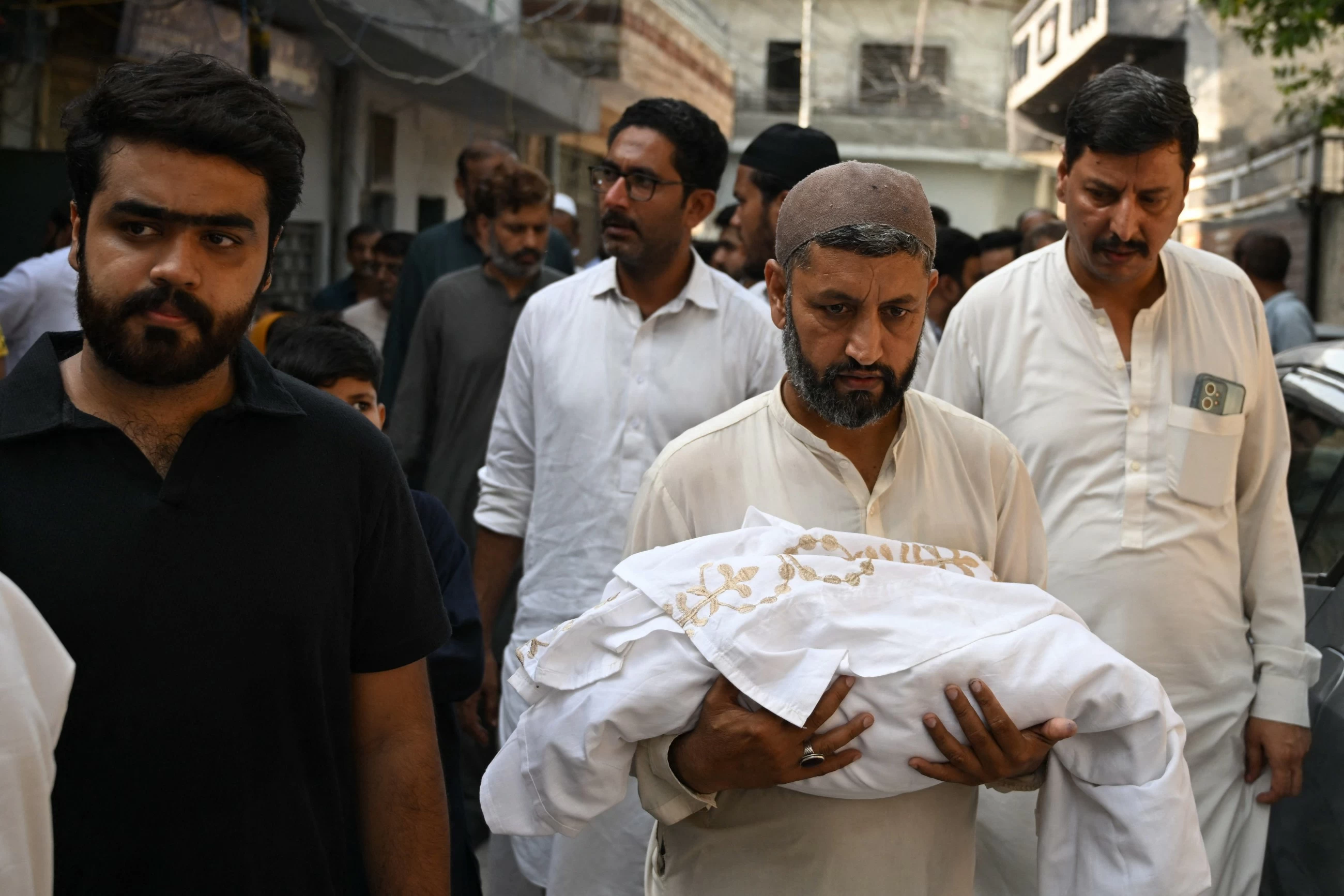 'Give me my child back:' Agony and anger as 14 newborns die in Islamabad hospital fire