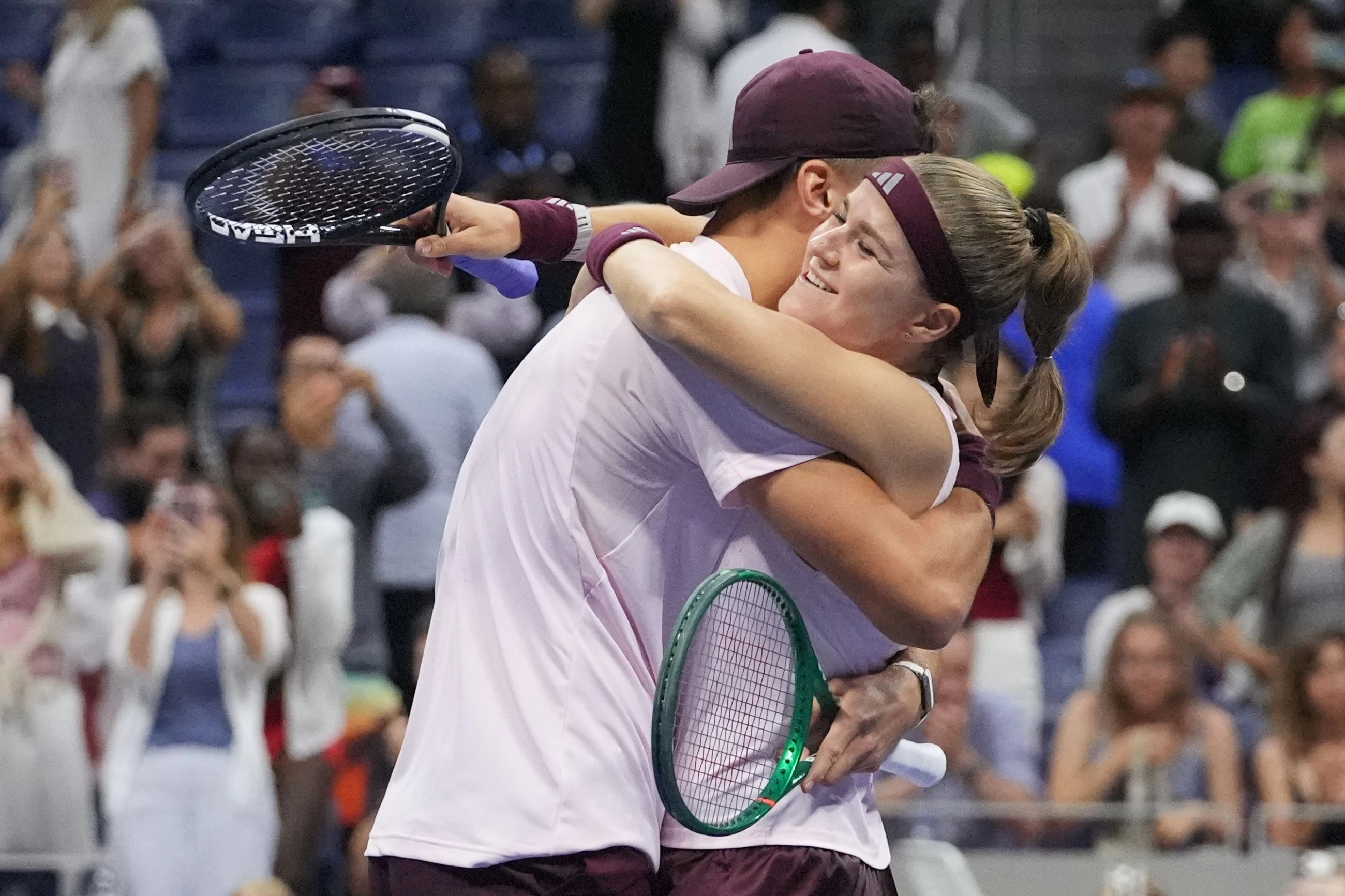 Karolina Muchova and Jakub Mensik win the US Open mixed doubles championship