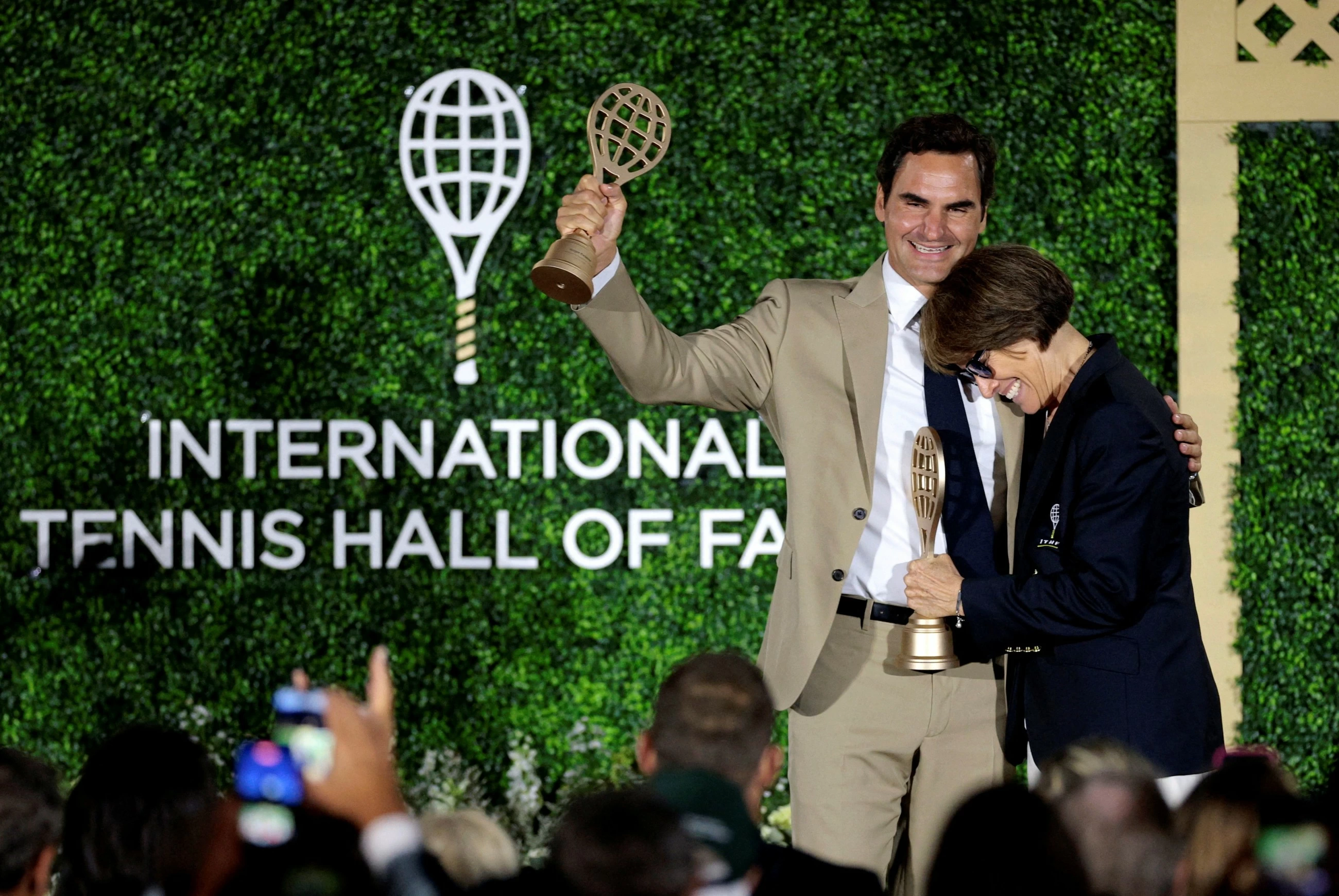 Roger Federer brought to tears during his induction into International Tennis Hall of Fame