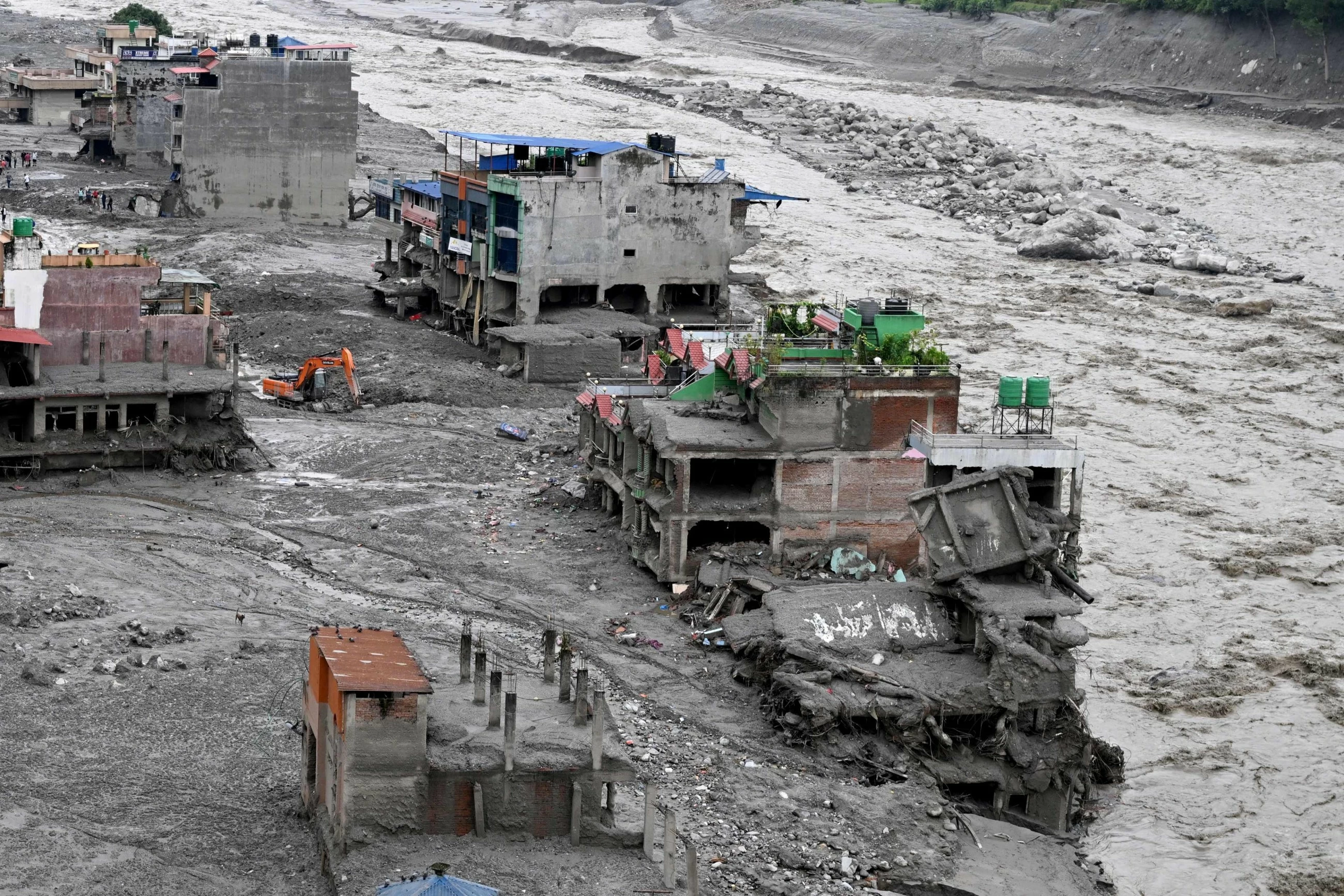 Nepal flood death toll rises to 903, missing 4,247