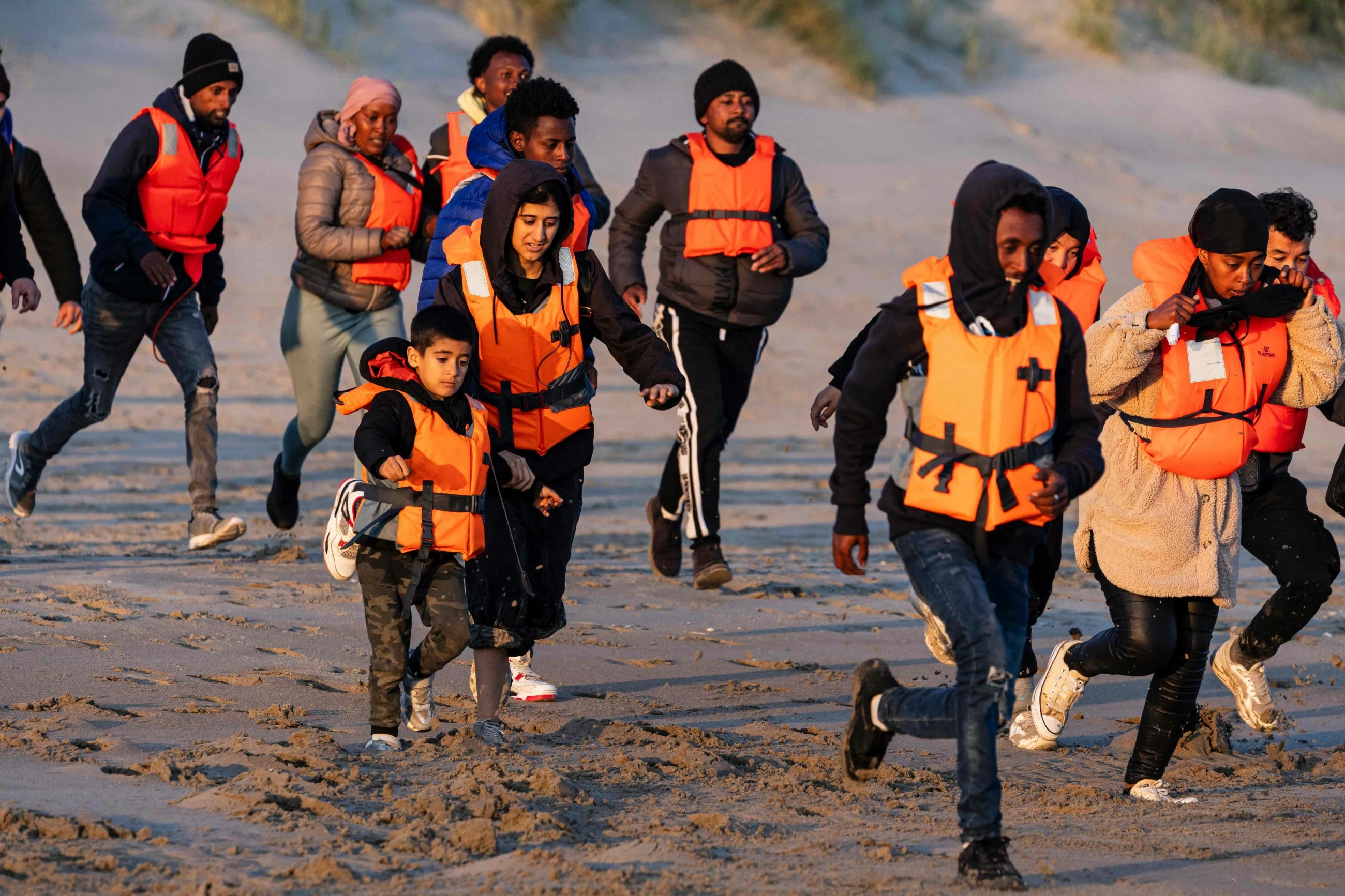 EU sends boats to English Channel to help tackle 'migration crisis'