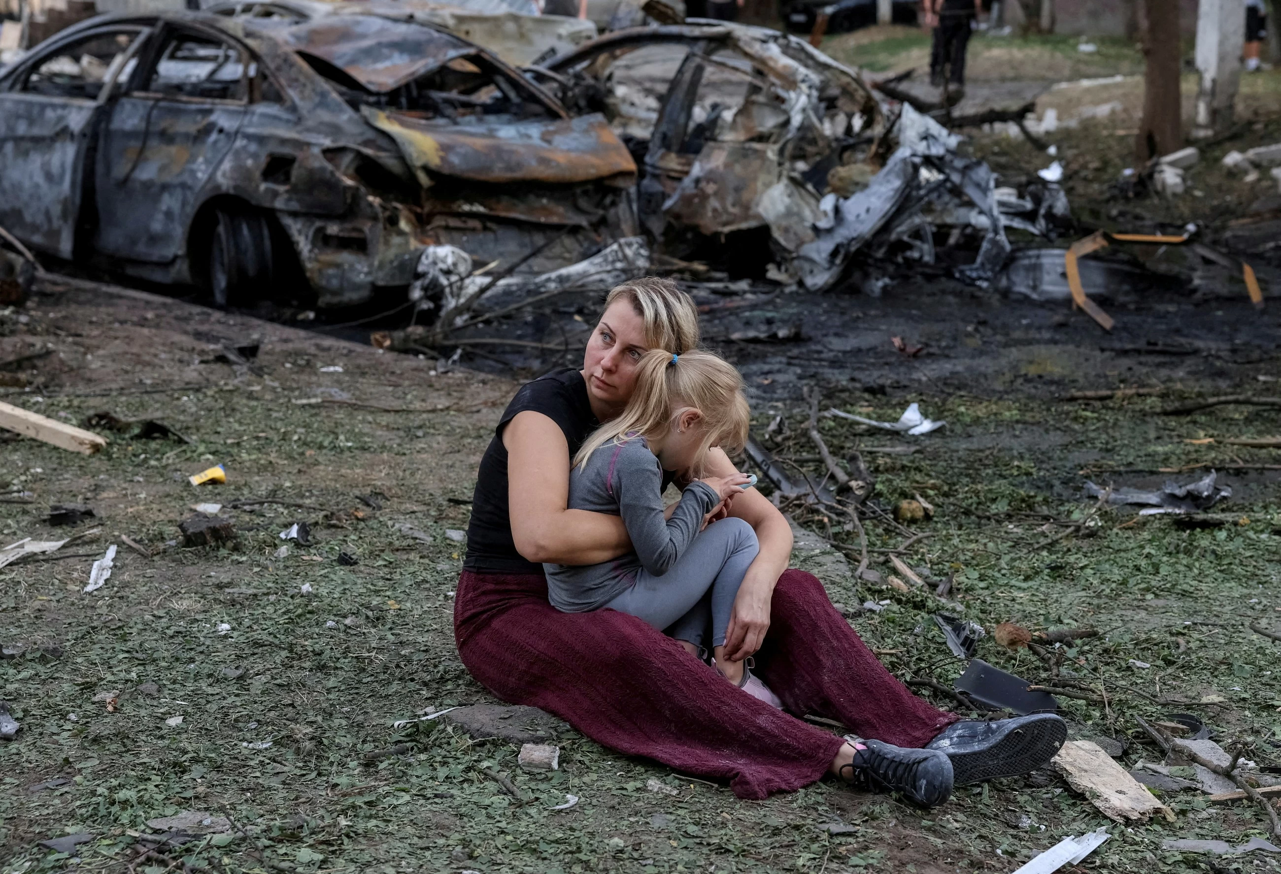 Putin orders 72-hour pause in strikes on Kyiv as US envoys visit Russia and Ukraine