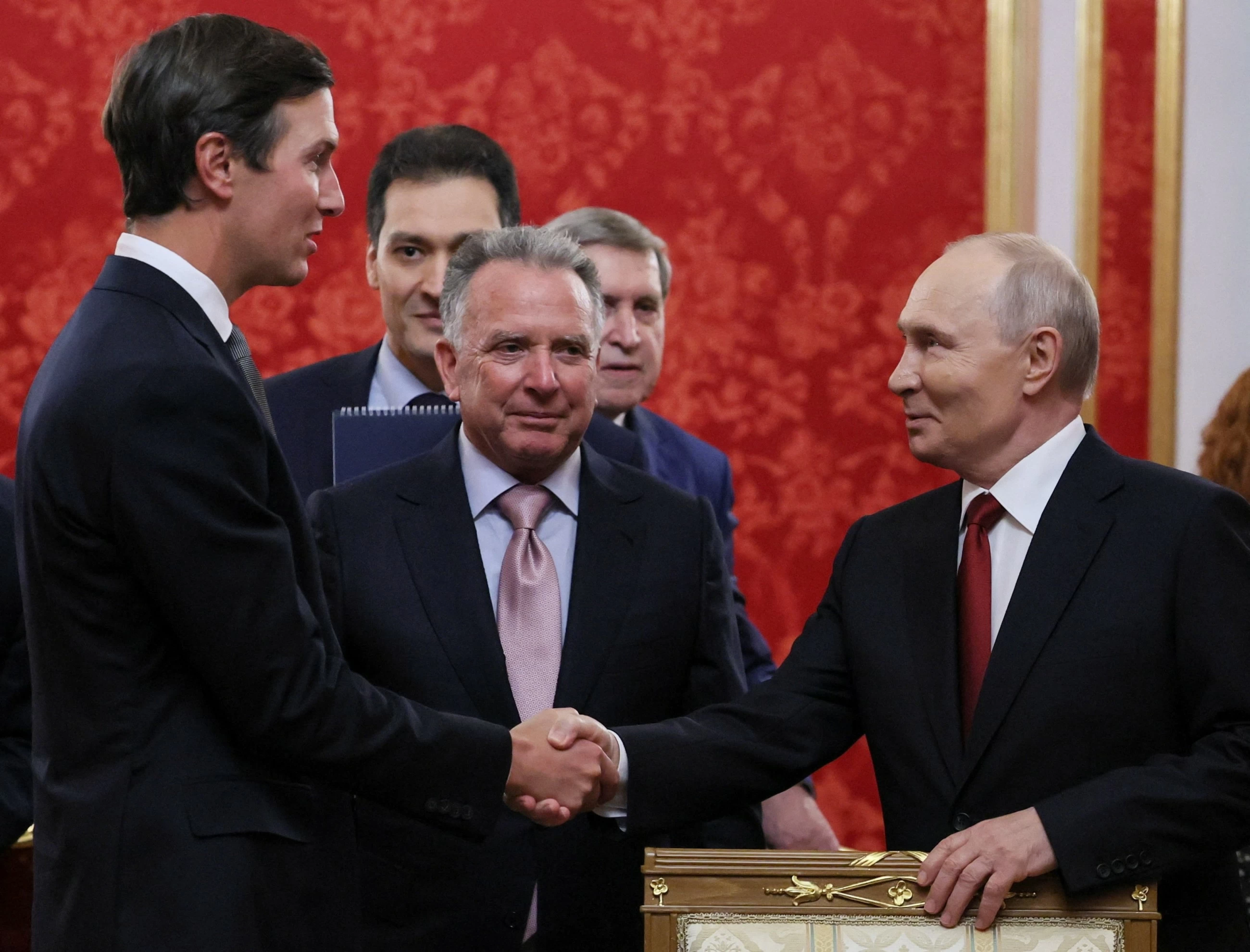 US-Russian talks at Kremlin on proposals to resolve Ukraine conflict
