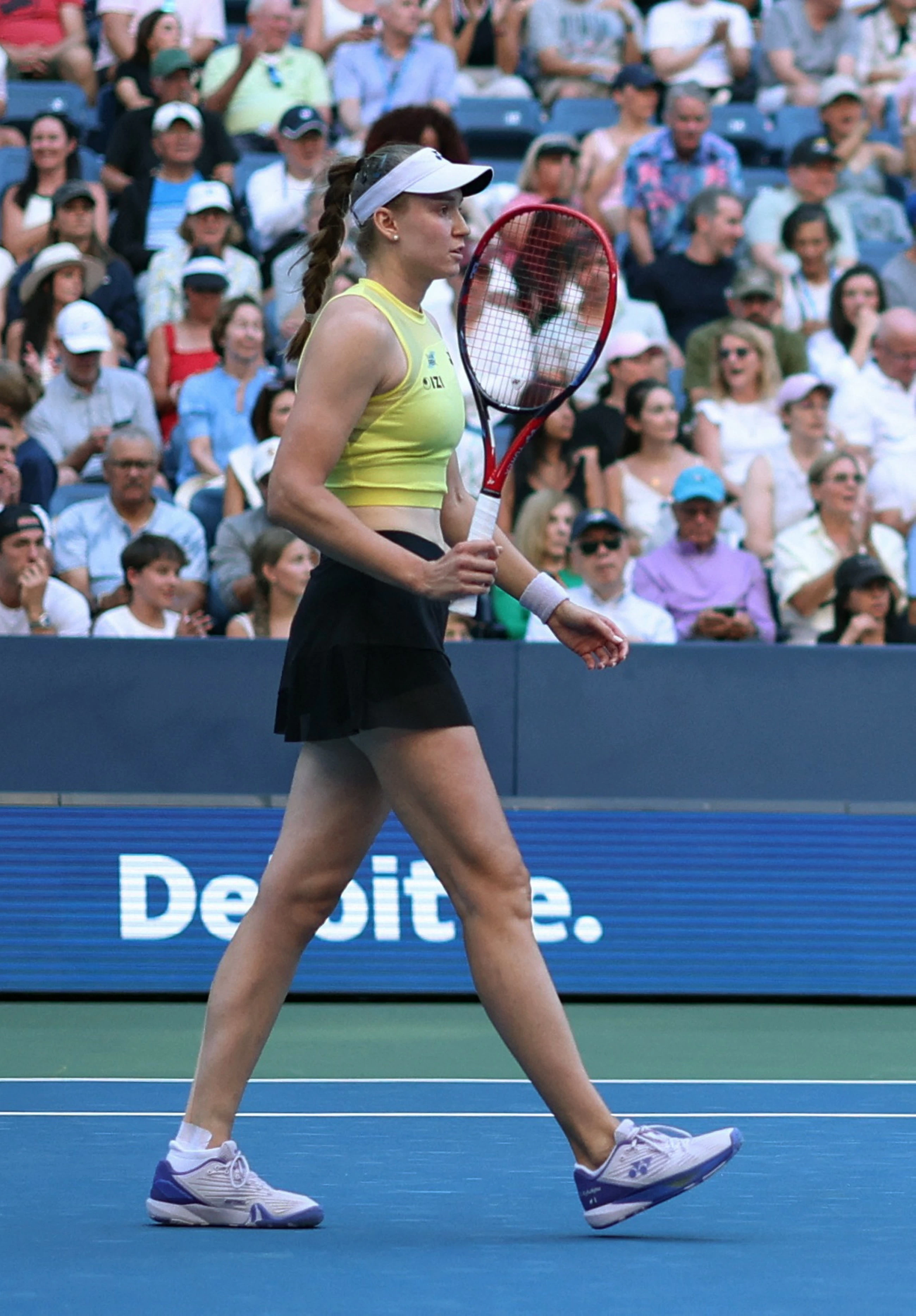 Gauff, Rybakina sail into US Open quarters, another great escape for Zheng