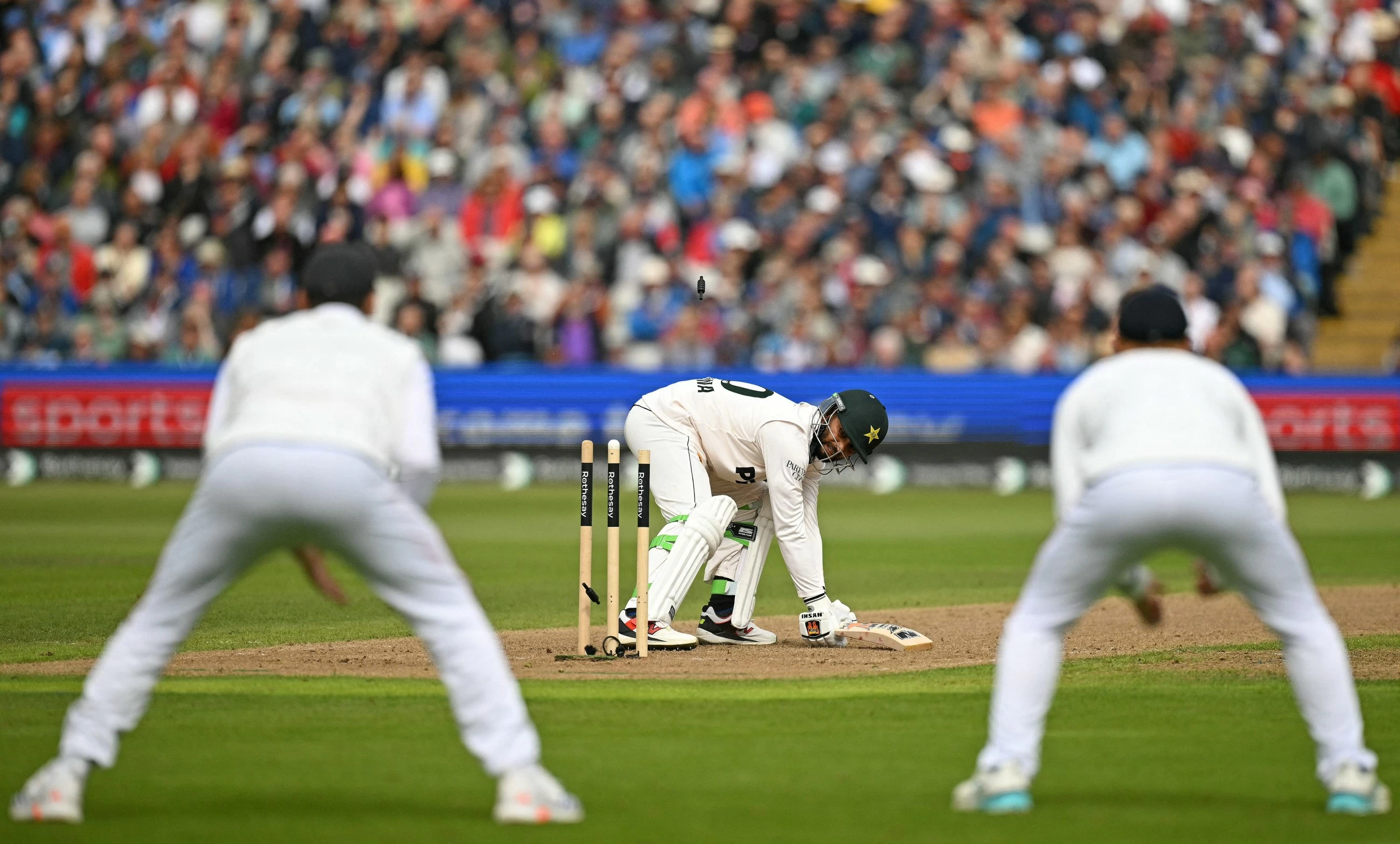 Pakistan collapse to 133 all out against England in third Test