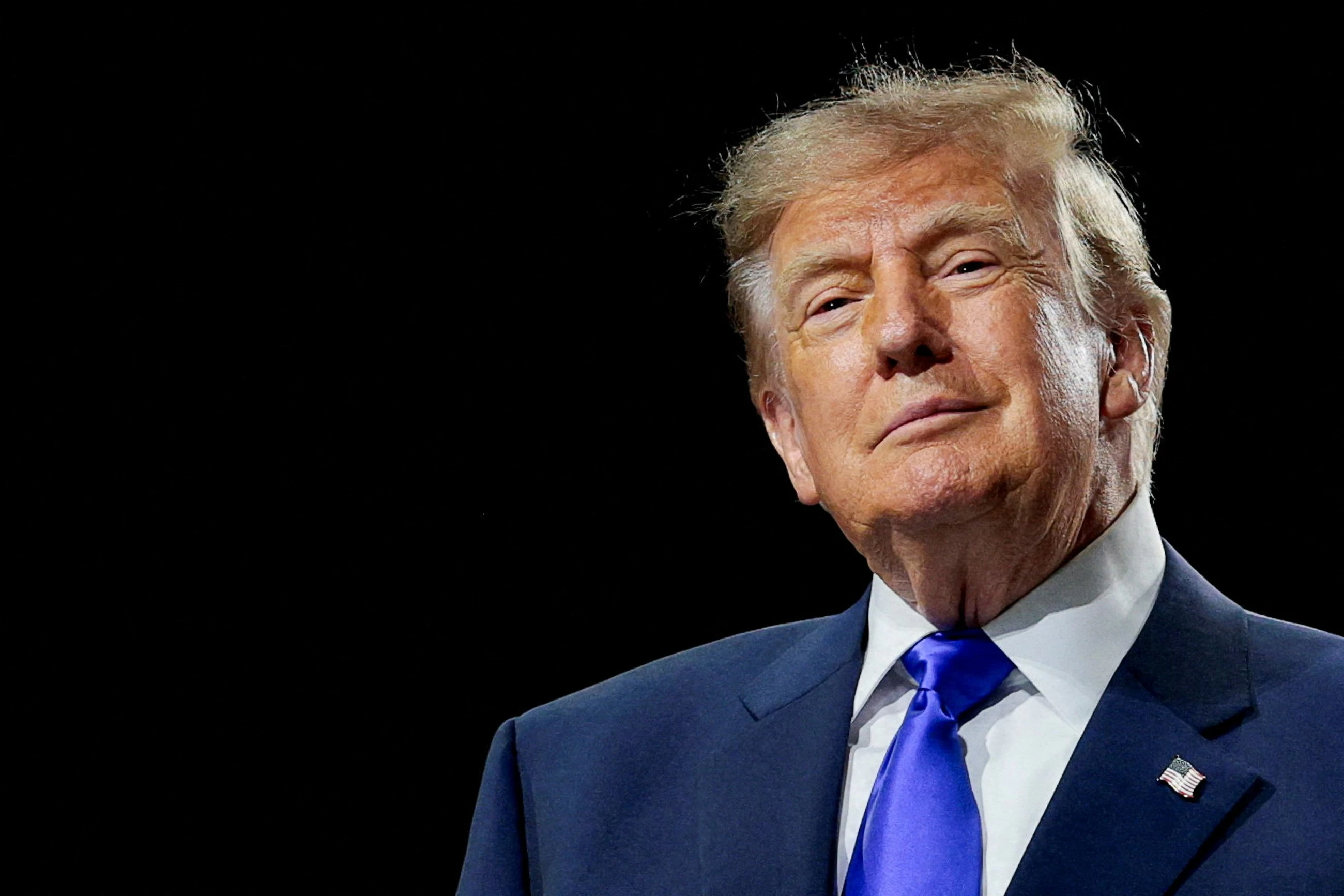 Trump promises Americans $5,000 if Republicans win Congress