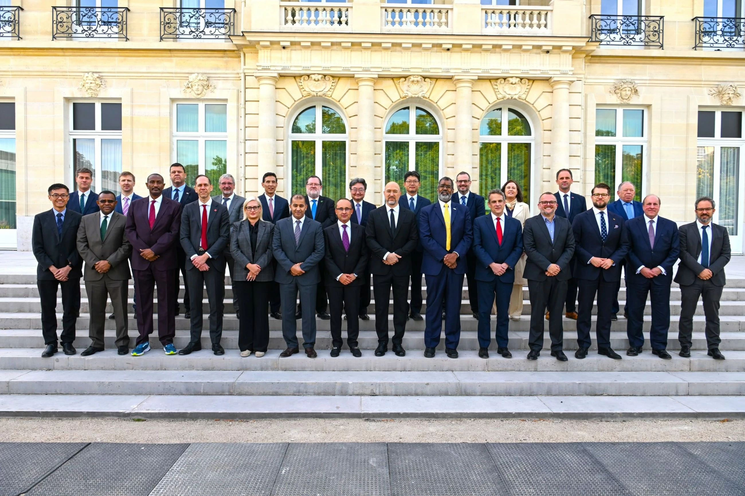 UAE Highlights Achievements in Nuclear Energy at French Conference UAE Highlights Achievements in Nuclear Energy at French Conference