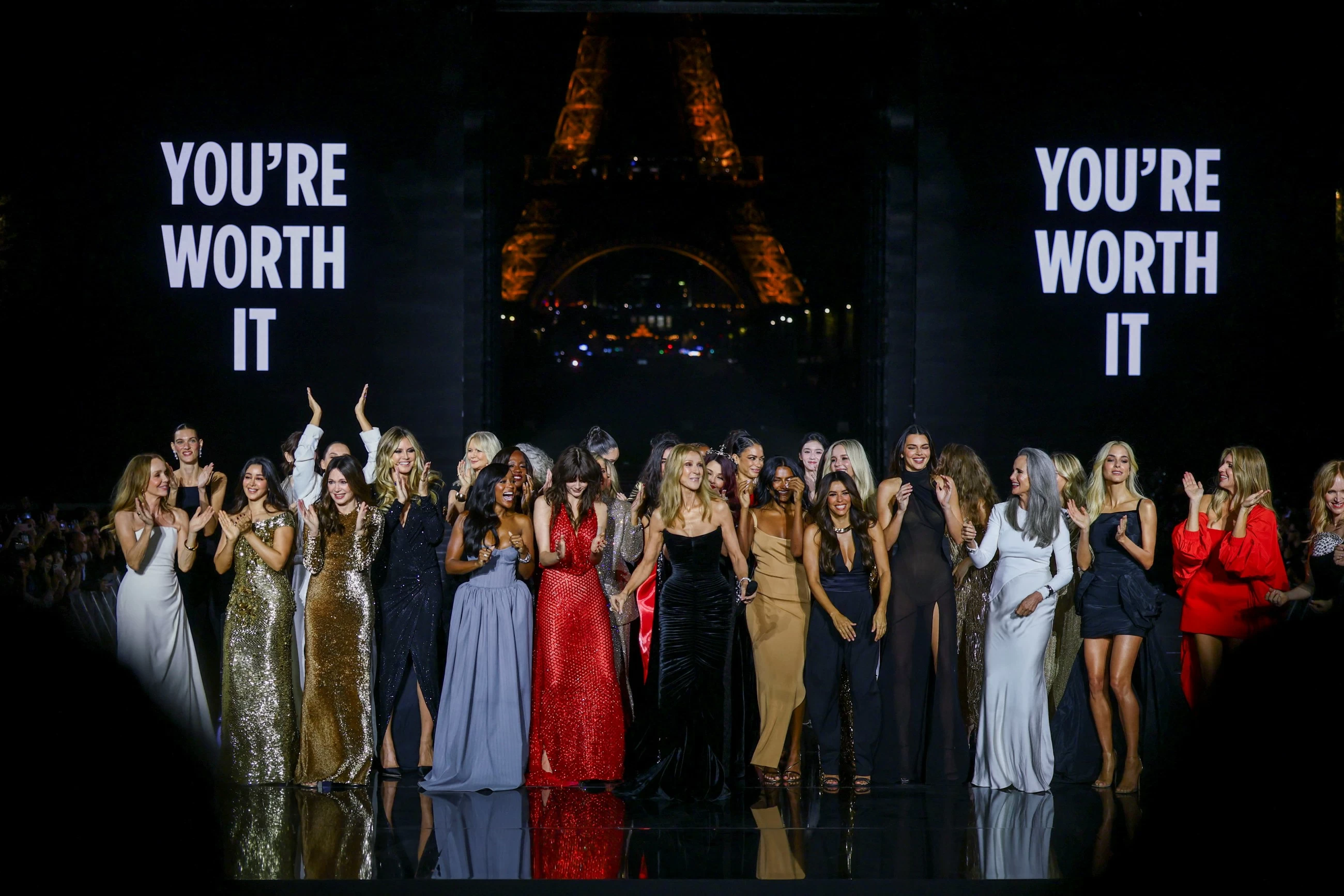 Aishwarya Rai Bachchan dazzles at Paris Fashion Week in L&rsquo;Or&eacute;al show