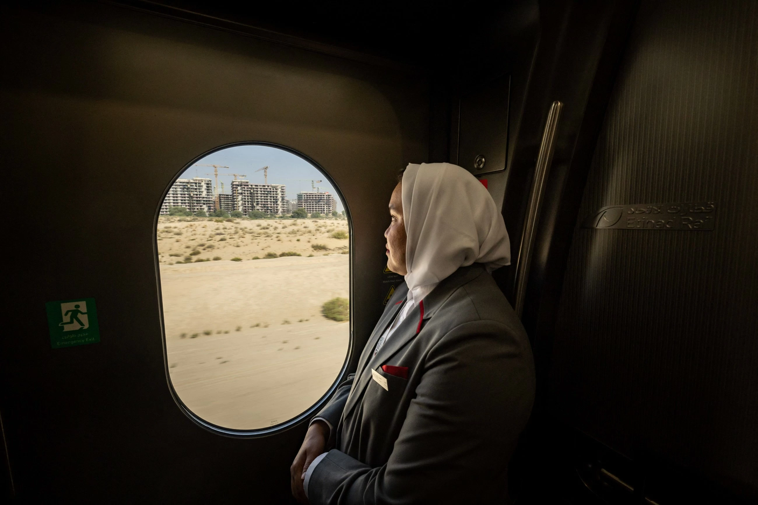 With 10 daily trips between Abu Dhabi and Dubai, Etihad Rail passenger service begins