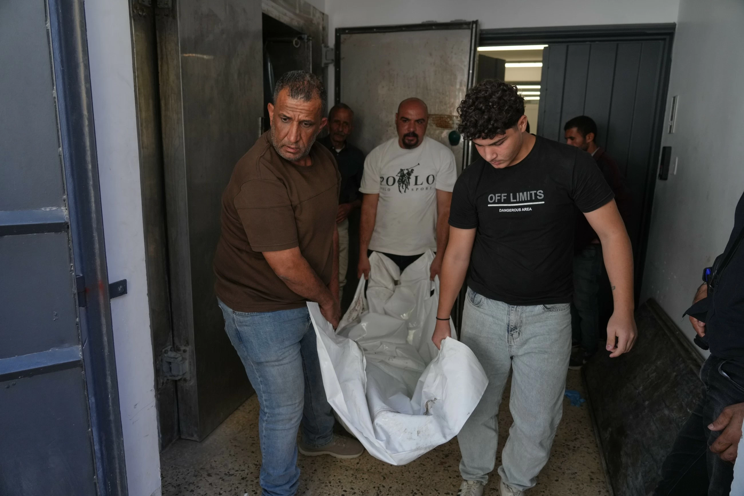 Israeli strike kills five in Gaza