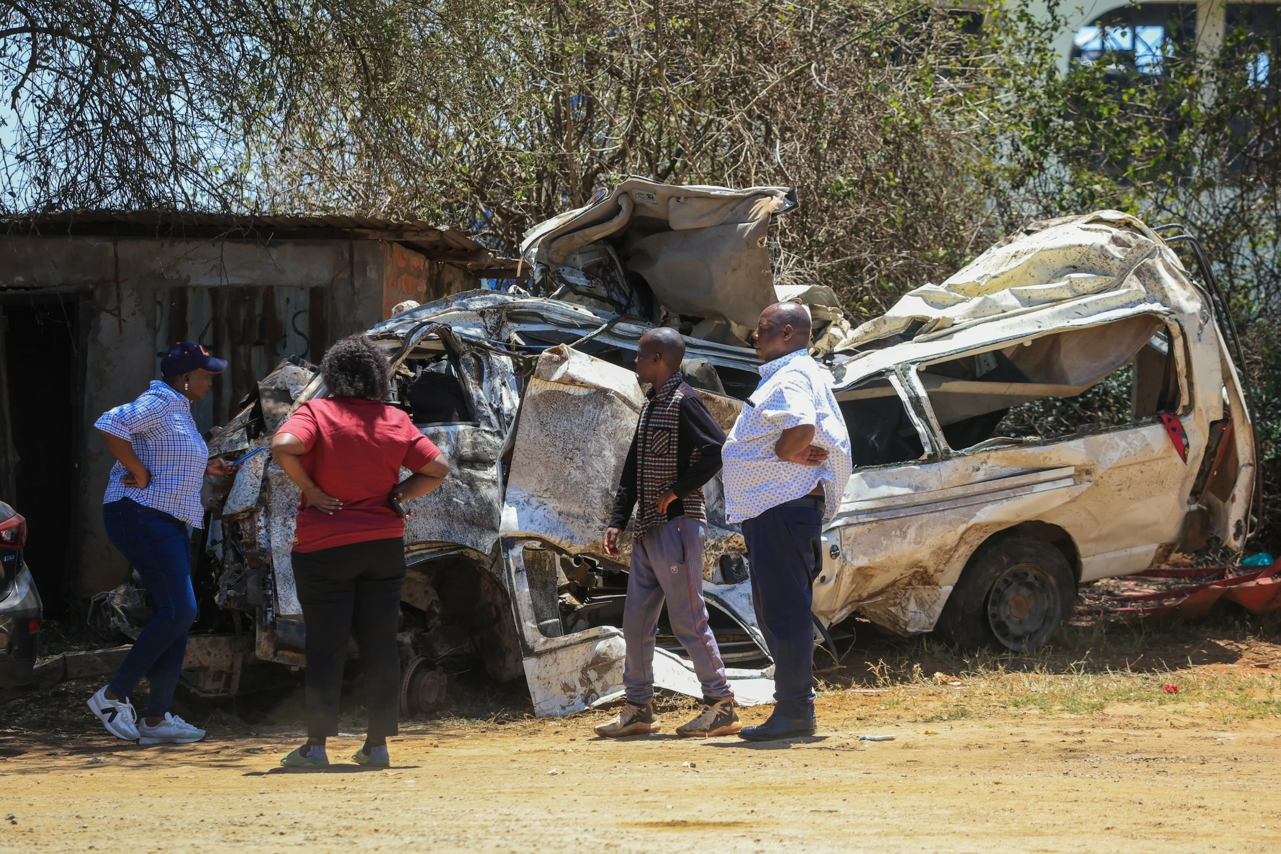 Road accident kills 17 travelling to shrine in Kenya