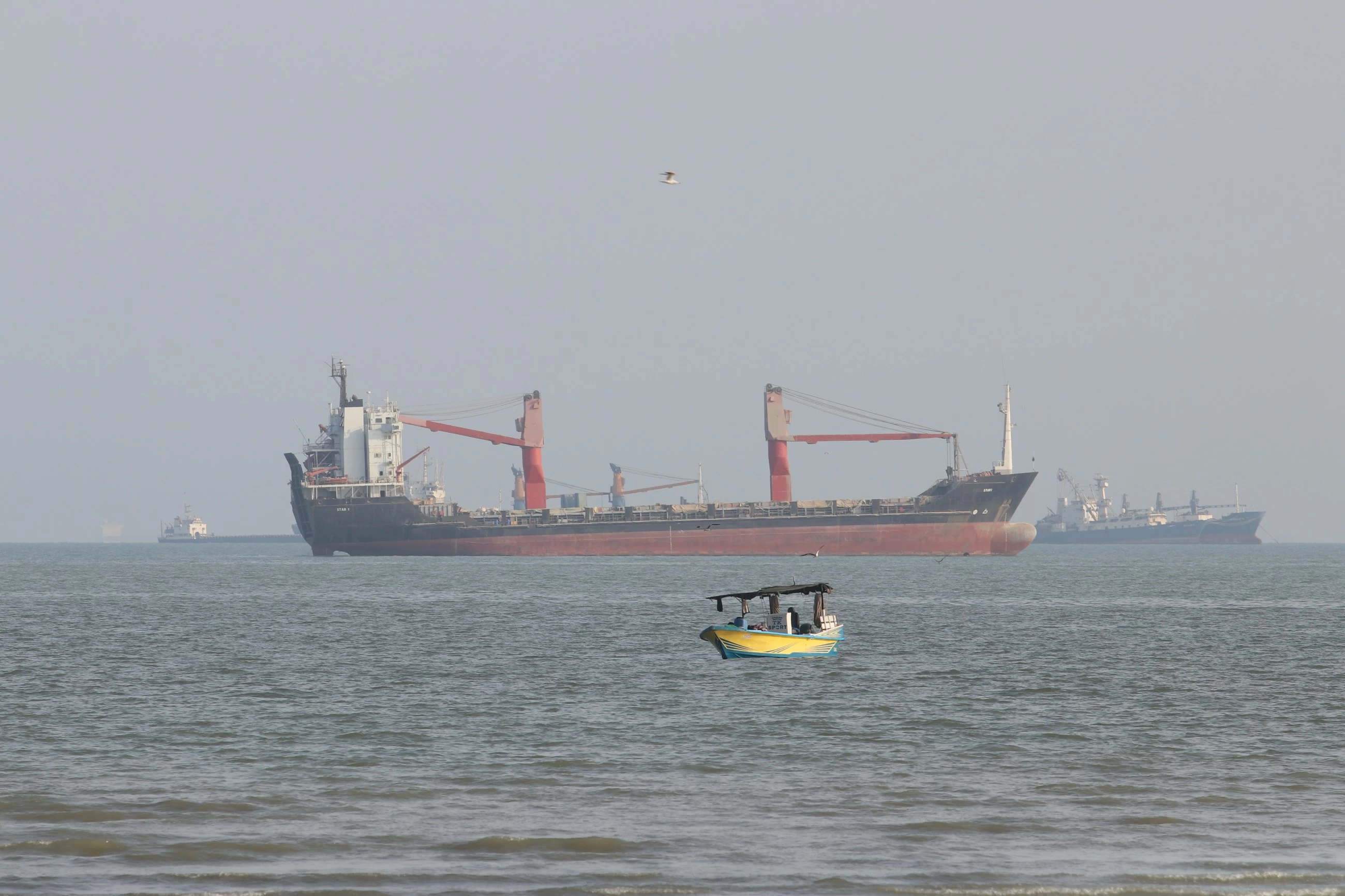 Oil prices rise as Iran deploys new tactics to target ships transiting Hormuz