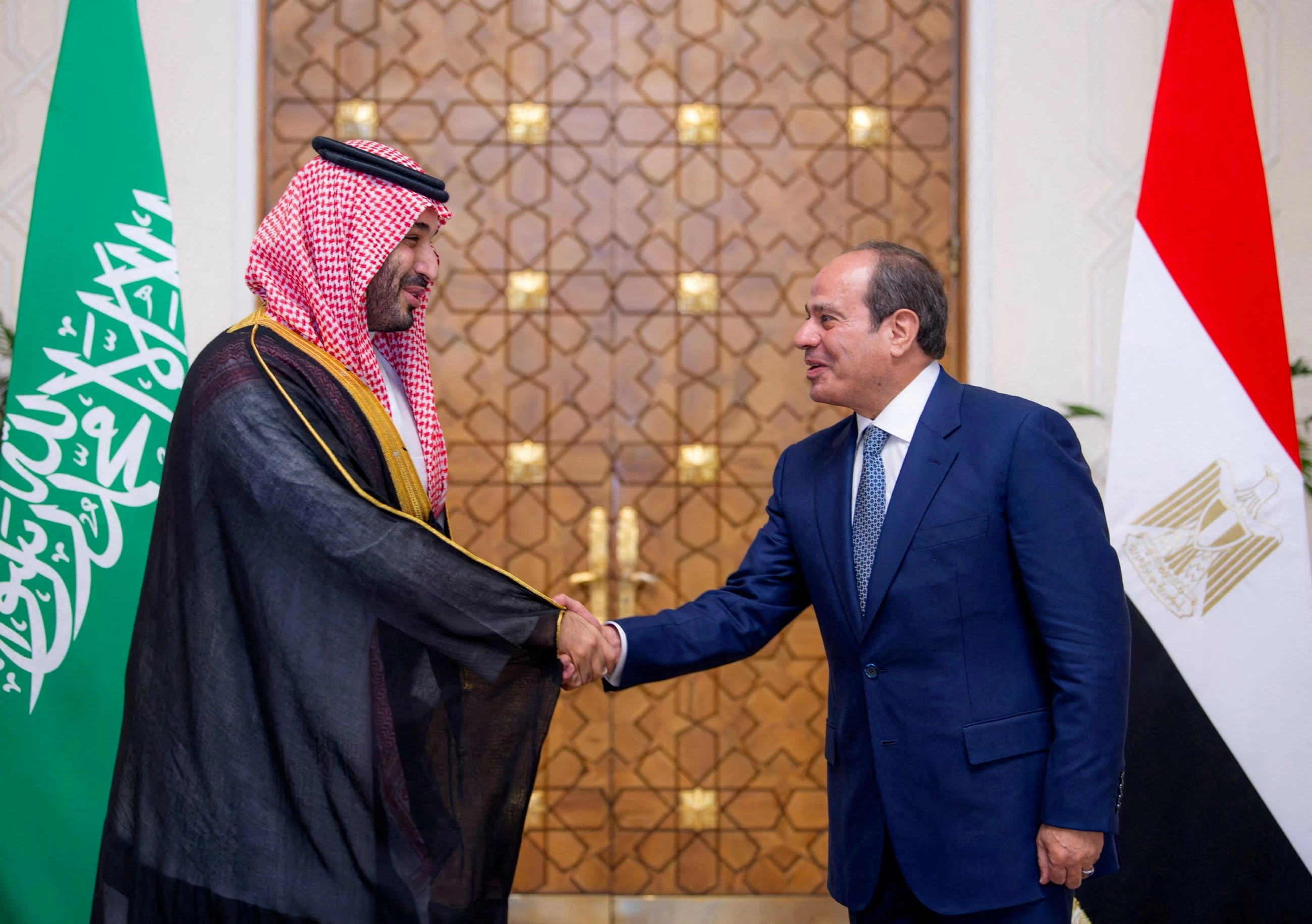 Egypt delays vote on military support for Saudi Arabia until Oct.26