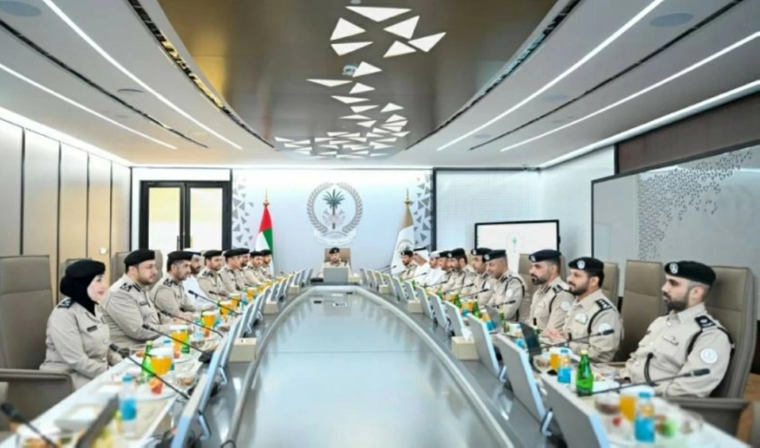 Sharjah Police review digital transformation development projects