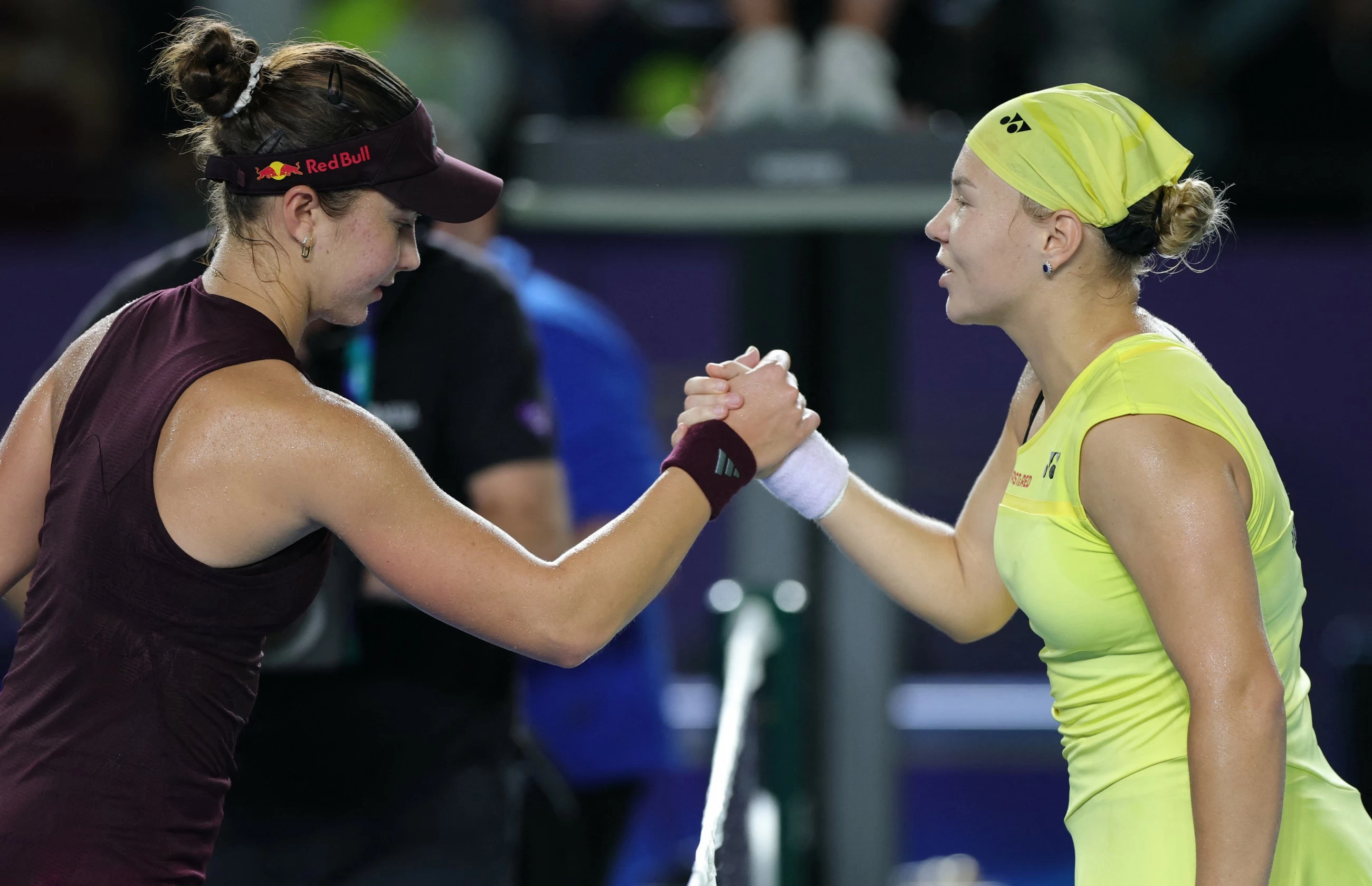 Rybakina and Shnaider reach Ningbo Open semi-finals